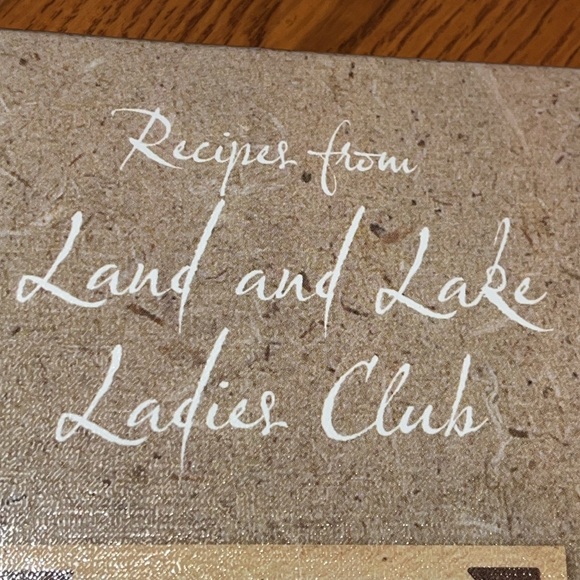 Hard cover cookbook recipes Land and Lake Ladies Club Devils Lake in Michigan - Picture 2 of 11
